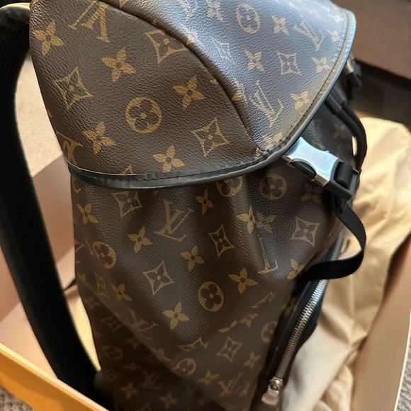 Louis Vuitton Zack Backpack M. Mac - Picture 6 of 9